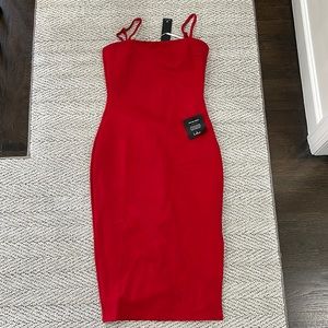 NWT lulus red dress size small